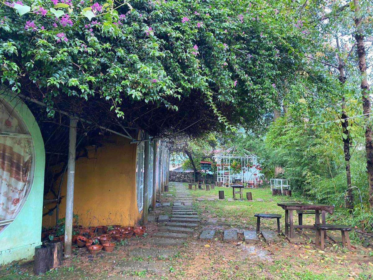 Ong Vang Meo Vac Hotel Buitenkant foto