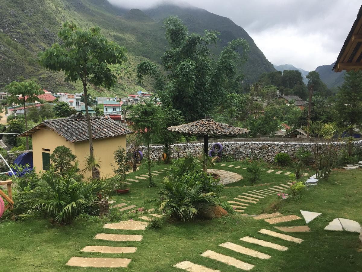 Ong Vang Meo Vac Hotel Buitenkant foto