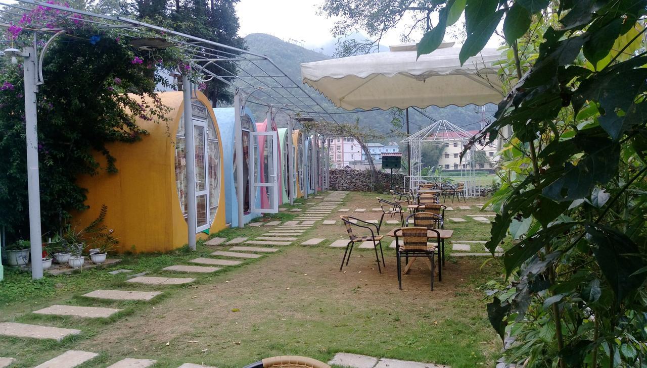 Ong Vang Meo Vac Hotel Buitenkant foto