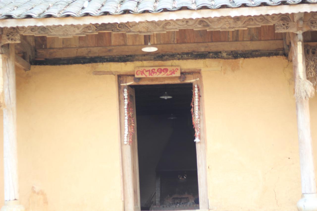 Ong Vang Meo Vac Hotel Buitenkant foto
