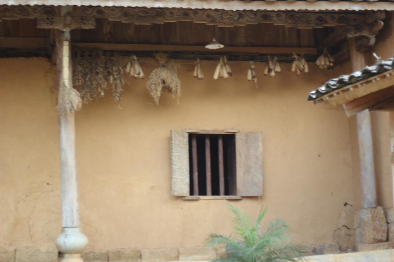 Ong Vang Meo Vac Hotel Buitenkant foto